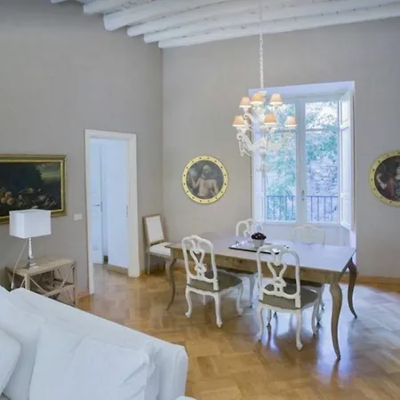Palazzo Artale Homes Apartment